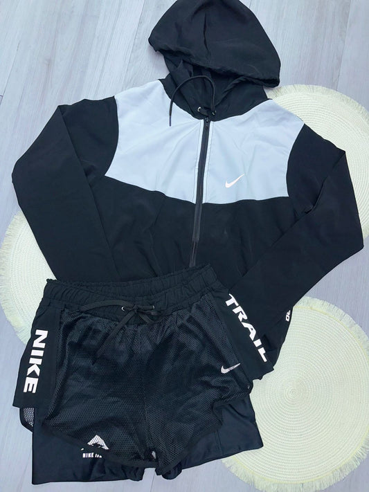 🏃‍♀️ Set Deportivo con Chaqueta y Short – Movimiento con Estilo